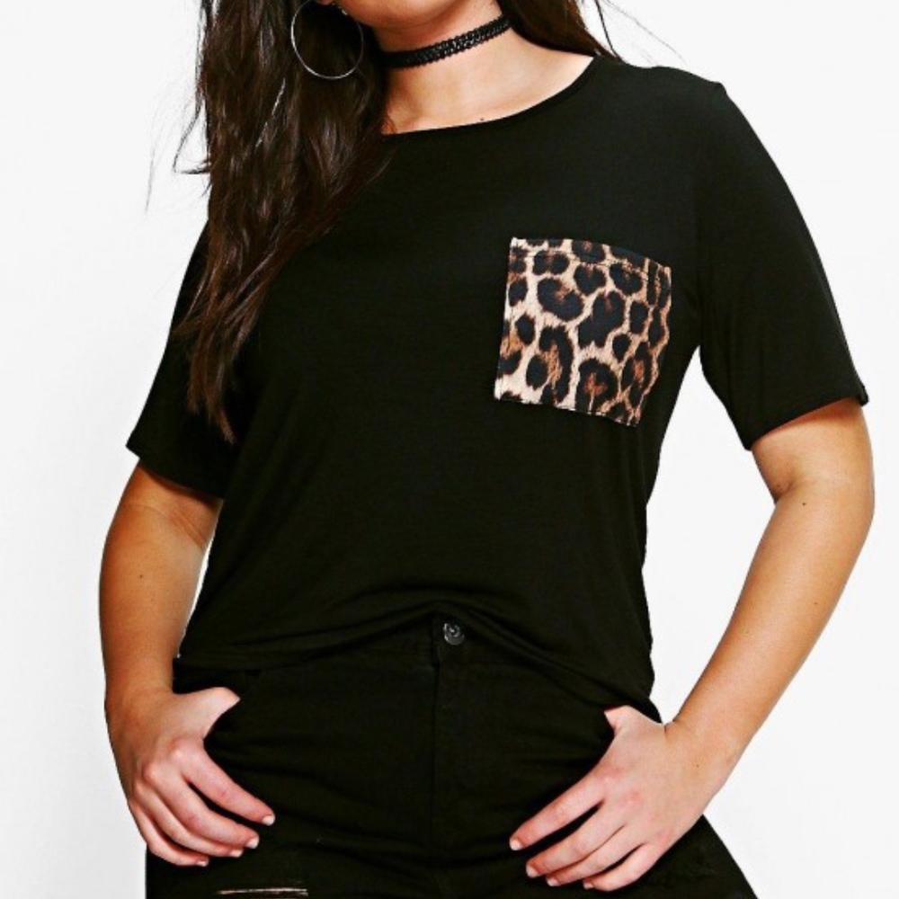 Boohoo Leopard Pocket Tee EUC